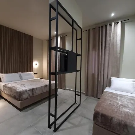 Rea'S Luxury Apartments Στούπα Εξωτερικό φωτογραφία