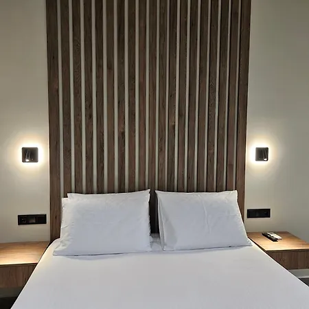 Rea'S Luxury Apartments Στούπα Εξωτερικό φωτογραφία