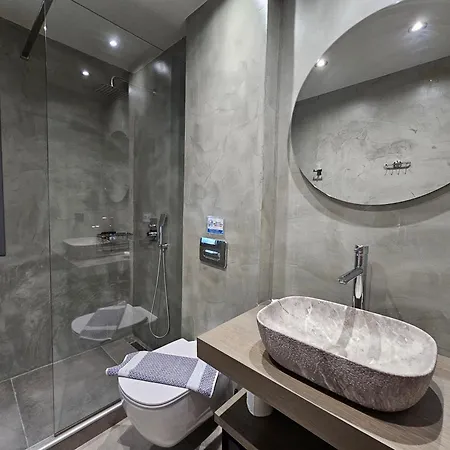 Rea'S Luxury Apartments Στούπα Εξωτερικό φωτογραφία