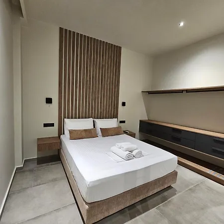 Rea'S Luxury Apartments Στούπα Εξωτερικό φωτογραφία