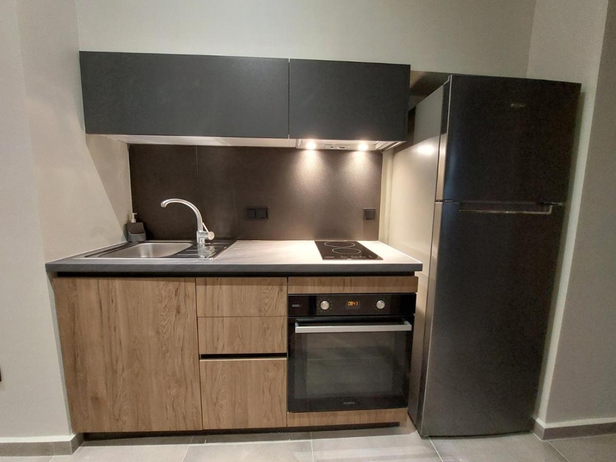 Rea's Luxury Apartment Stoupa